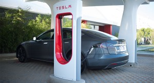 Tesla Supercharger / © Tesla Motors